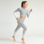 Seamless-Yoga-Set-Workout-Sets-Fitness-Sports-Long-Sleeve-Crop-Top-Yoga-Leggings-Sport-Suit-Tracksuit-Gym-Jogging-Clothes